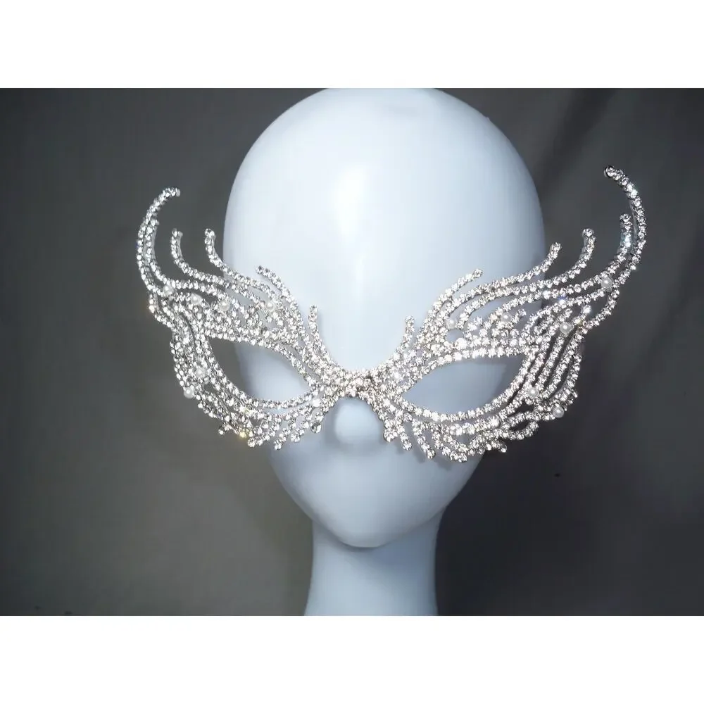rhinestone mask, silver mask, bridal halloween masquerade ball costume mask